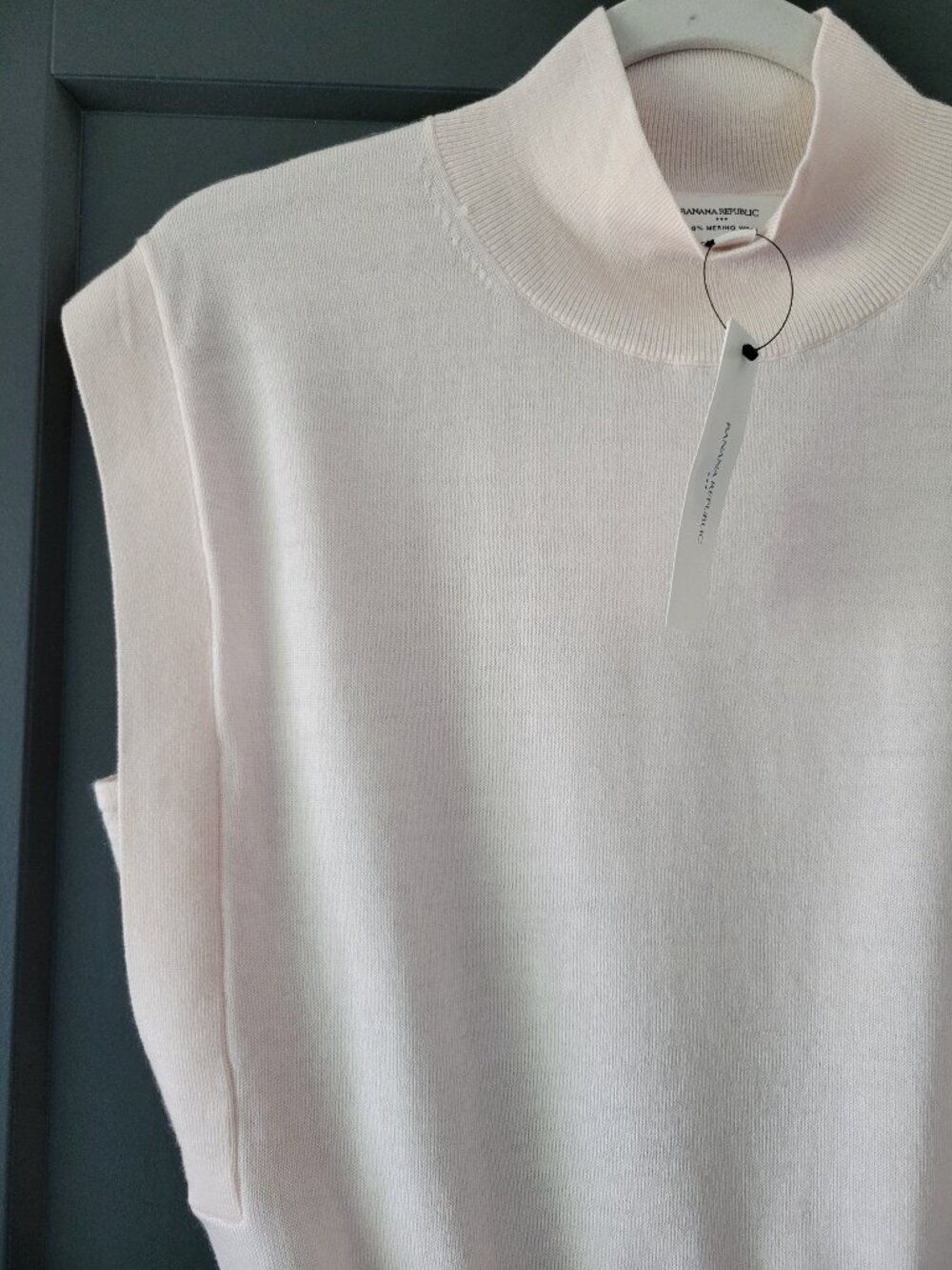 Banana Republic pale pink mock-neck sleeveless knit top 100% merino wool NWT - Picture 6 of 9